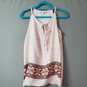 OLIVE & OAK BLUSH PINK SLEEVELESS BLOUSE